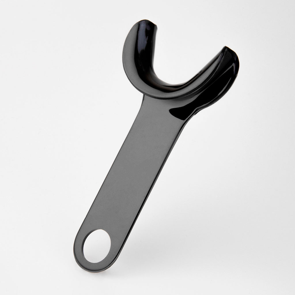 Lip Retractor C  | INDUSBELLO